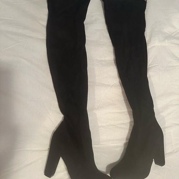 NIB JOURNEE Collection Women’s Maya Black Over-the-Knee Boot. Size 9. - Picture 4 of 13